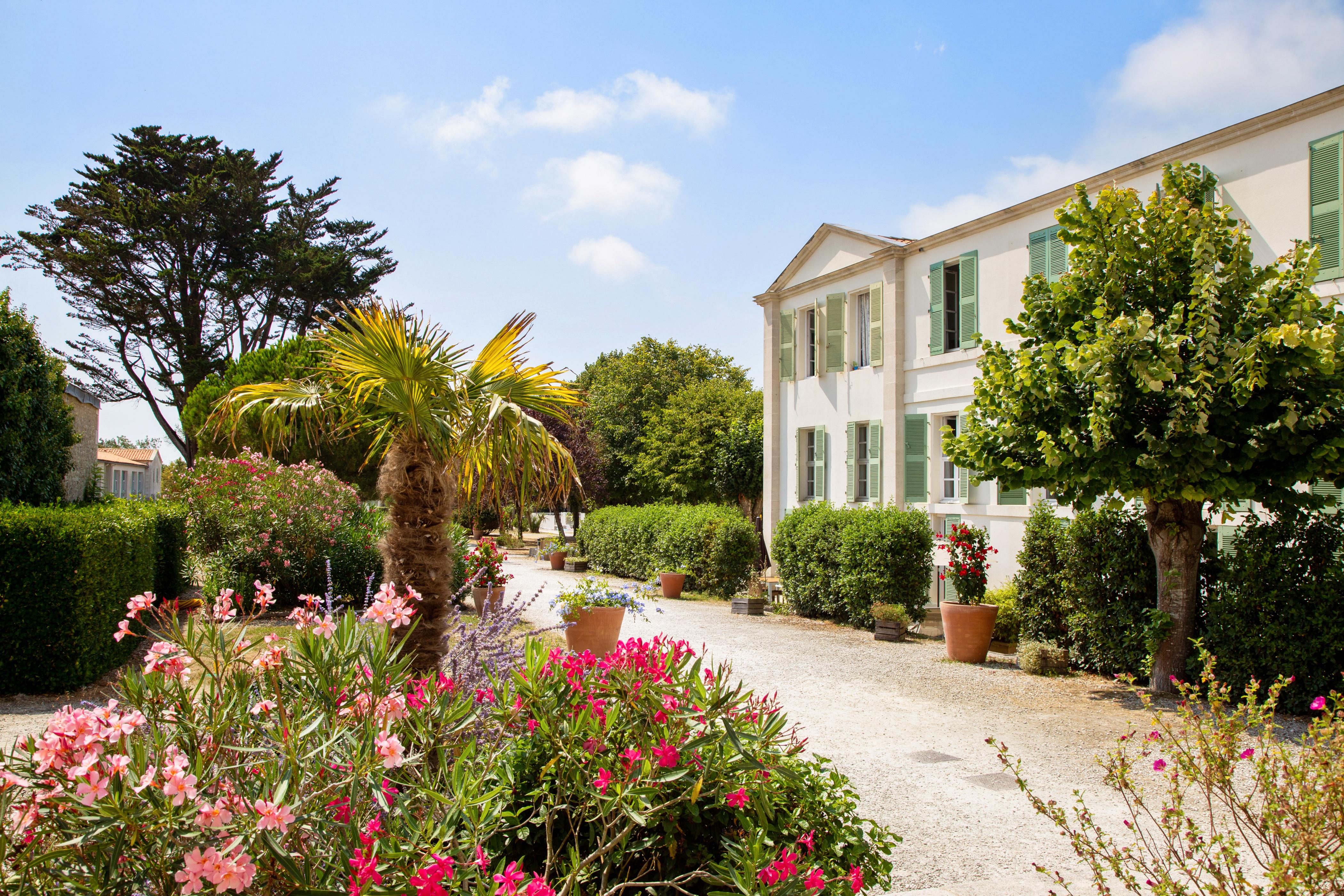 Residence Pierre & Vacances Le Palais Des Gouverneurs سان مارتن دو ر المظهر الخارجي الصورة